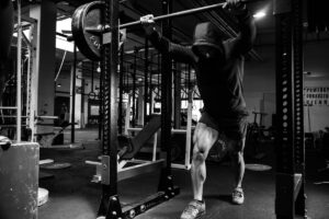 Équipement de musculation professionnel : guide utile
