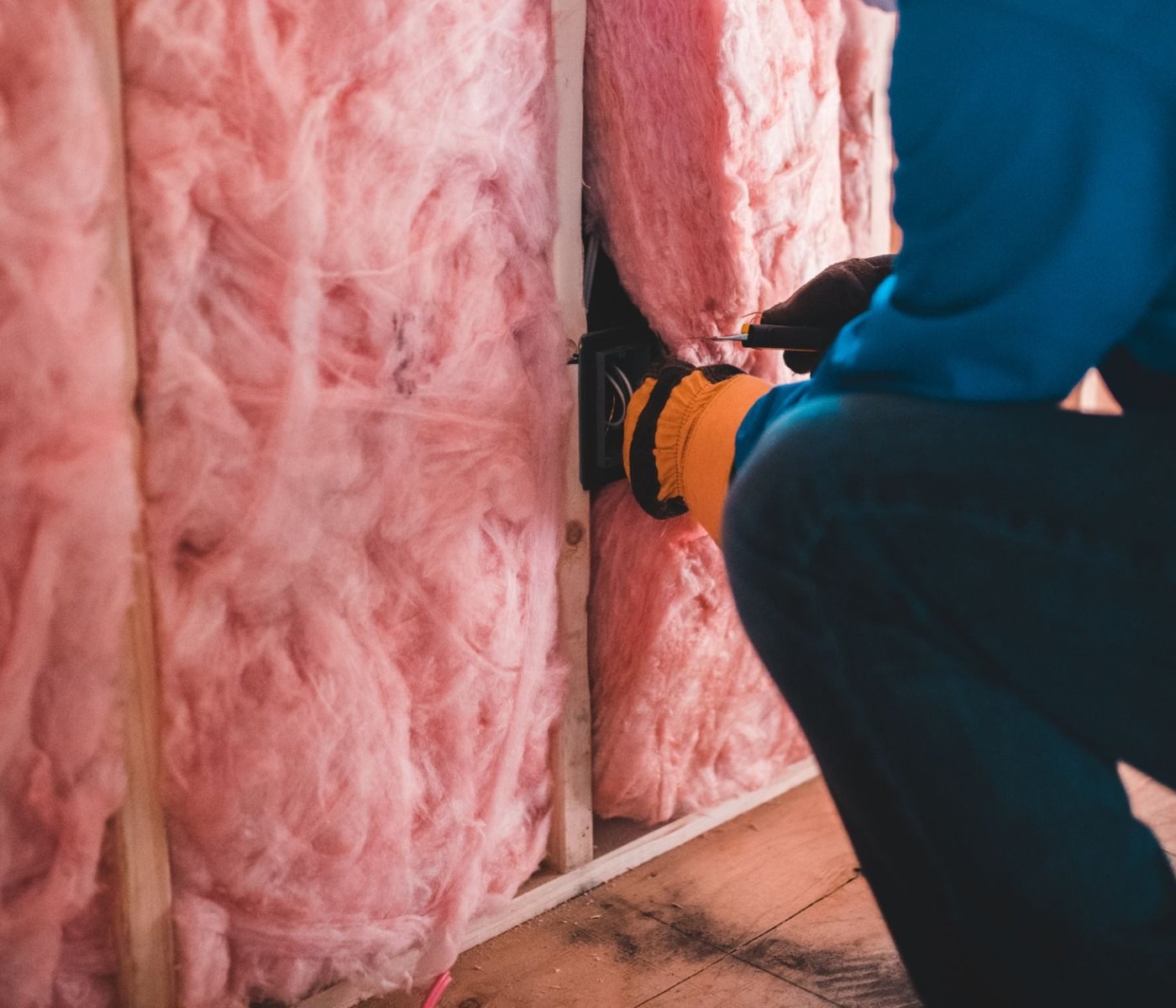 Isolation phonique mur mitoyen : 7 solutions efficaces 1 Isolation phonique mur mitoyen : 7 solutions efficaces