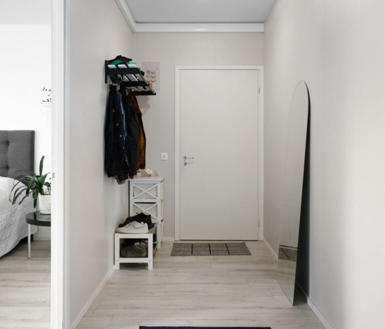 Porte-manteau mural : 5 mythes qui vous trompent 6 Porte-manteau mural : 5 mythes qui vous trompent